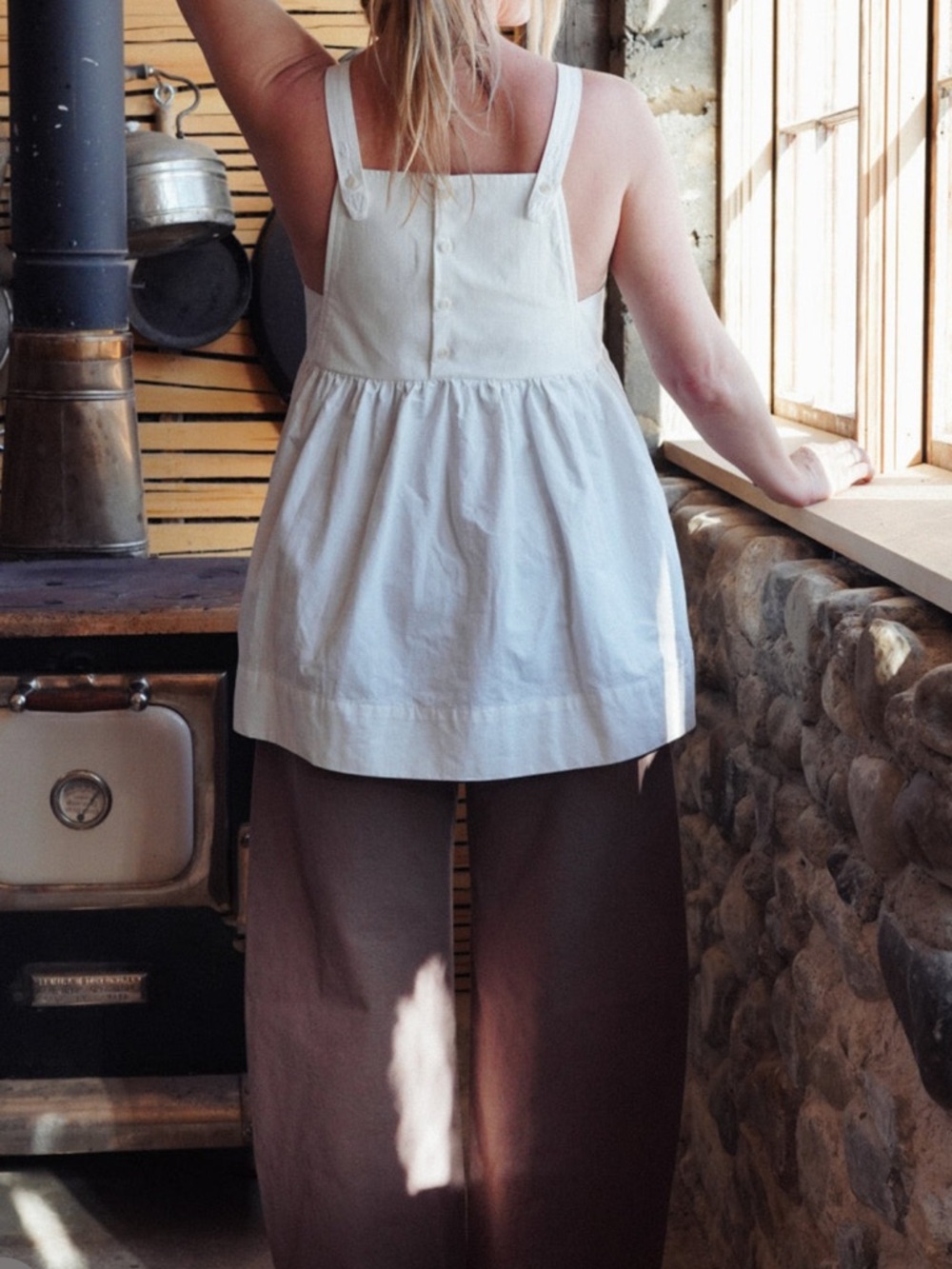 Rudy Jude NWT Apron Too - Picture 2 of 8